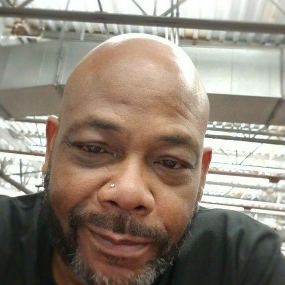 Meet your Posher, Kenneth - Picture 1 of 1